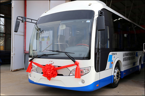 世界首辆镁合金轻量化电动客车正式下线