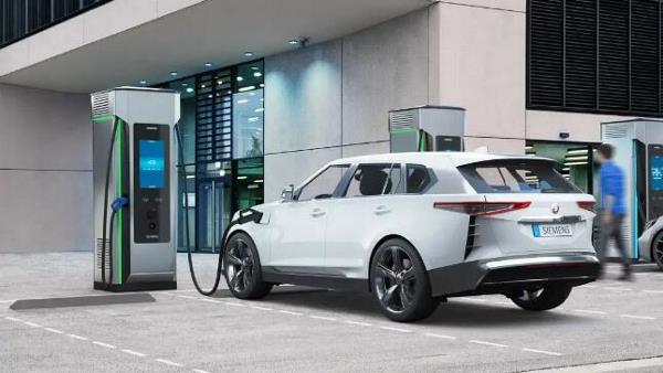 西门子推出全新快速充电器，峰值效率达96%