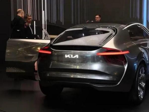 换新！起亚汽车大变样