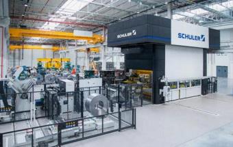 这个集团又订一条1600吨多工位级进压机生产线！