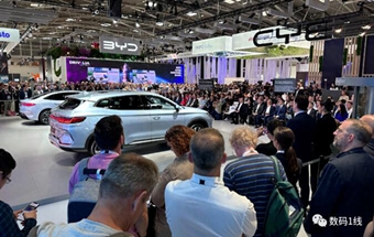 刚刚，他们拆了一辆比亚迪海豹……