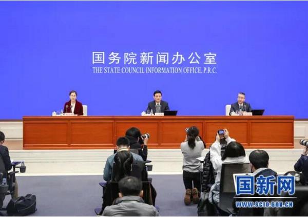 工信部出台具体举措，推动新能源汽车产业“爬坡过坎”