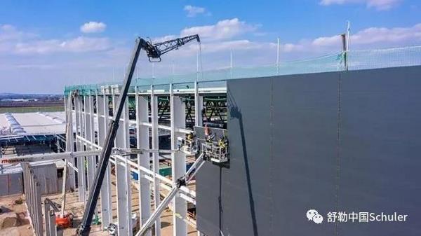 舒勒、保时捷合资的智能冲压车间已初具规模！